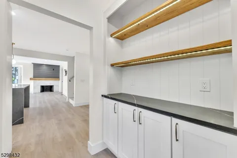 $4,000 | 317 Montclair Avenue, Newark, NJ 07104