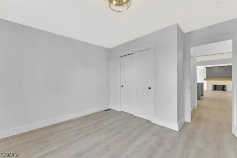 $4,000 | 317 Montclair Avenue, Newark, NJ 07104