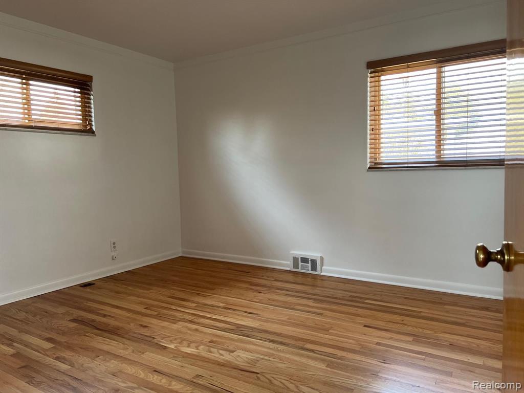 24924 Crowley Street Taylor, MI 48180 - Photo 8 of 14