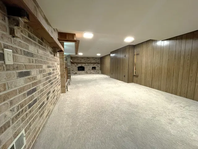 $2,300 | 3840 North Green Bay Road, Caledonia, WI 53404