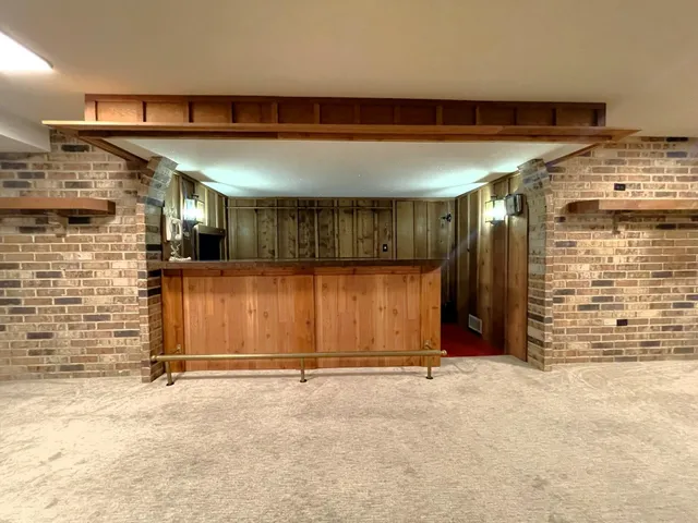 $2,300 | 3840 North Green Bay Road, Caledonia, WI 53404