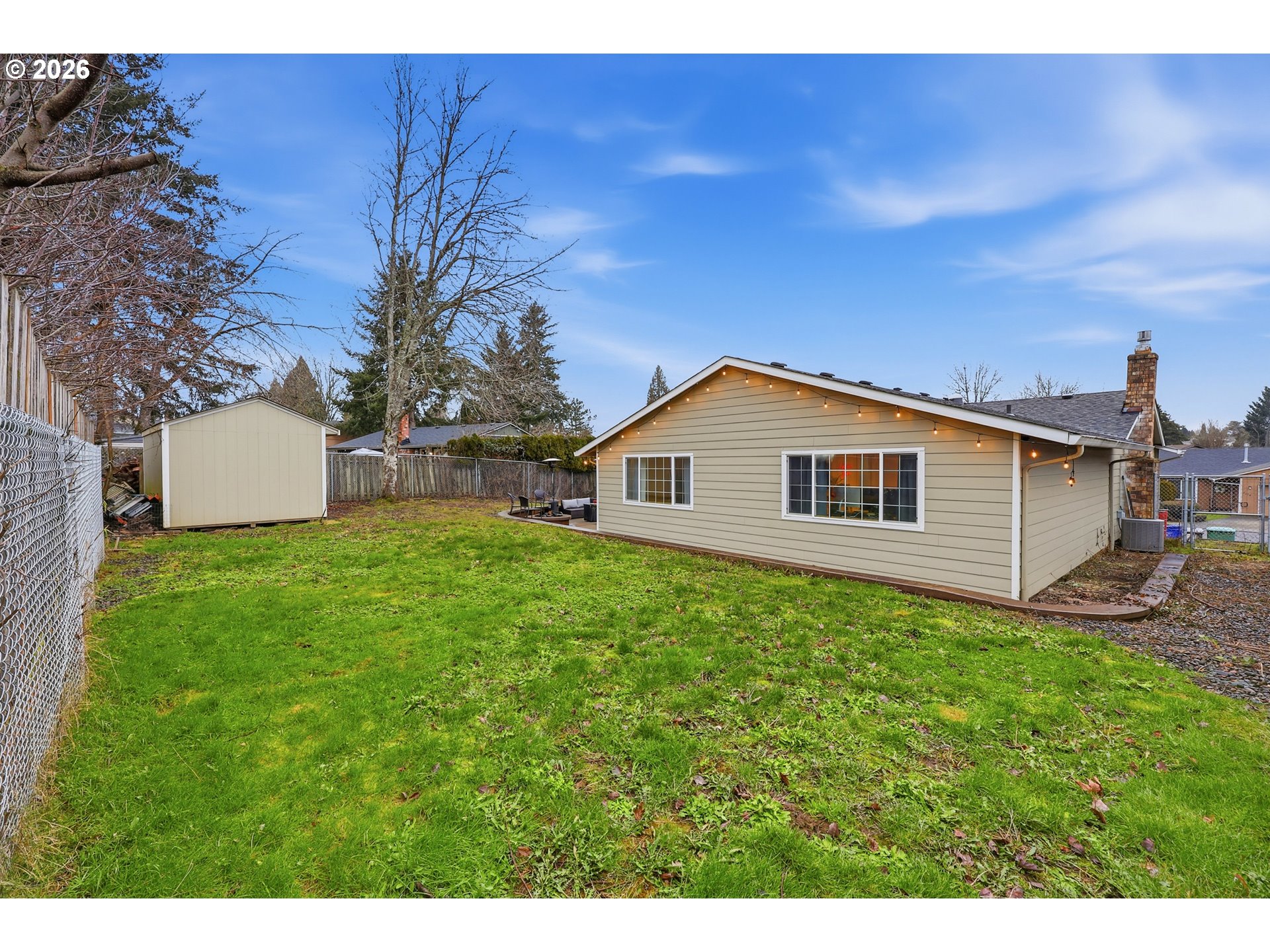 2073 Southeast Kane Avenue Gresham, OR 97080 - Photo 23 of 25 a view of a backyard of the house
