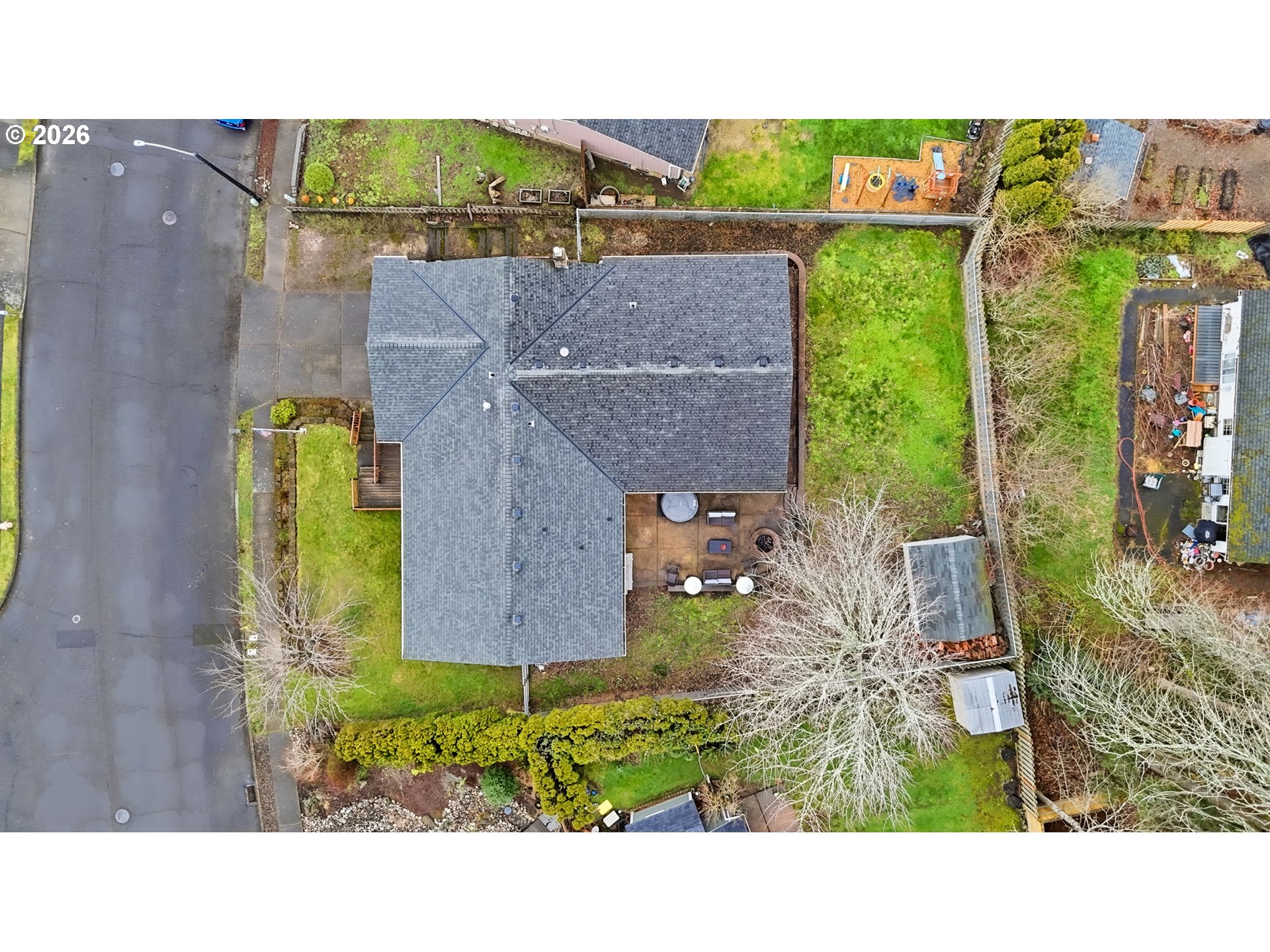 2073 Southeast Kane Avenue Gresham, OR 97080 - Photo 25 of 25 an aerial view of houses with outdoor space