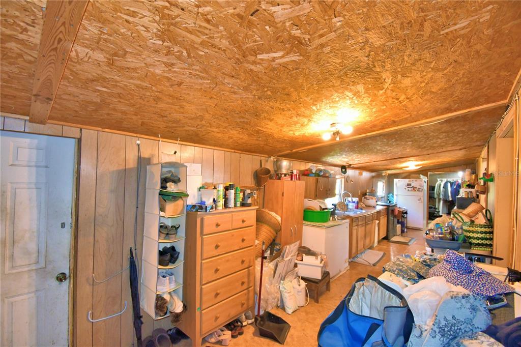 2039 Ranchland Drive Lakeland, FL 33809 - Photo 15 of 93