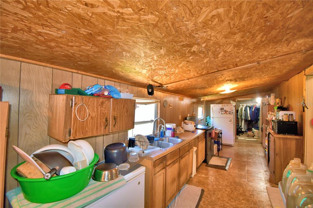 2039 Ranchland Drive Lakeland, FL 33809 - Photo 16 of 93