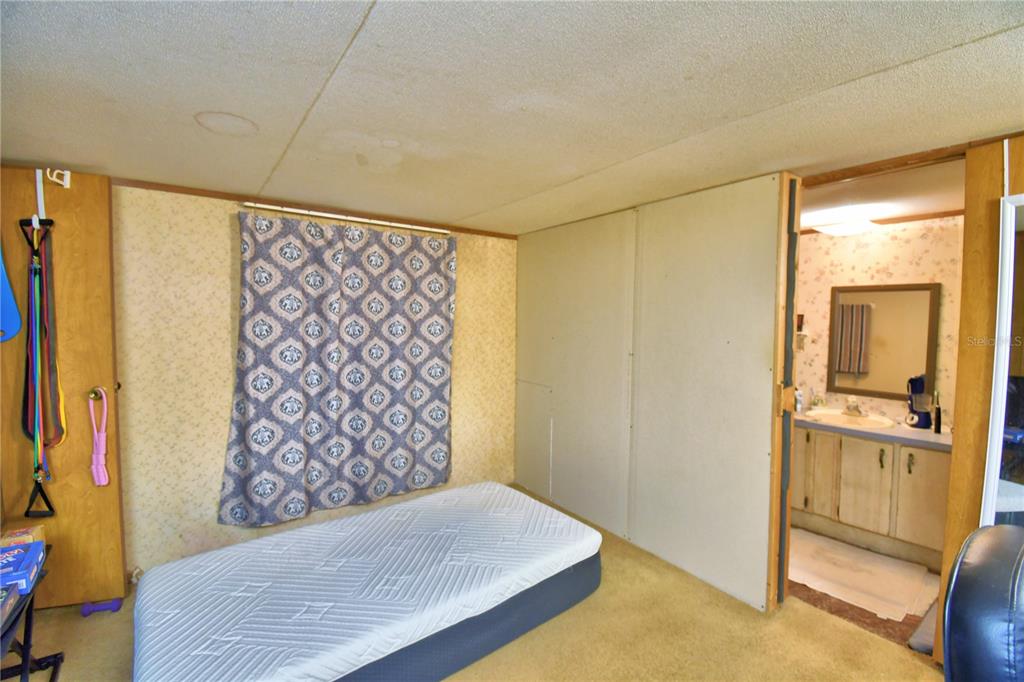 2039 Ranchland Drive Lakeland, FL 33809 - Photo 34 of 93