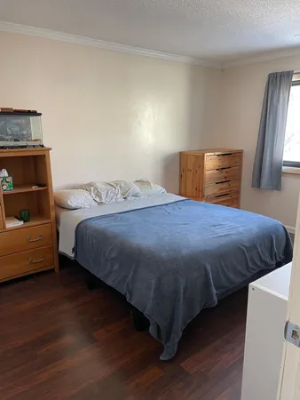 $147,900 | 6536 83rd Court North, Brooklyn Park, MN 55445