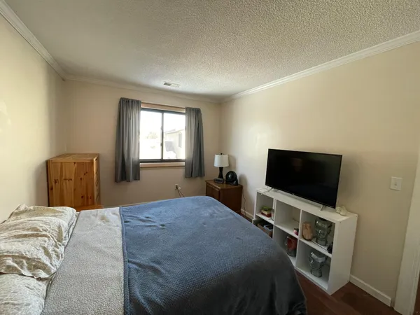 $147,900 | 6536 83rd Court North, Brooklyn Park, MN 55445