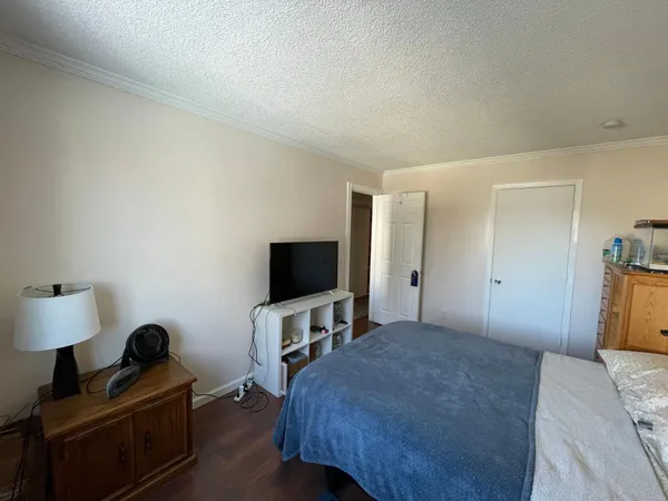 $147,900 | 6536 83rd Court North, Brooklyn Park, MN 55445