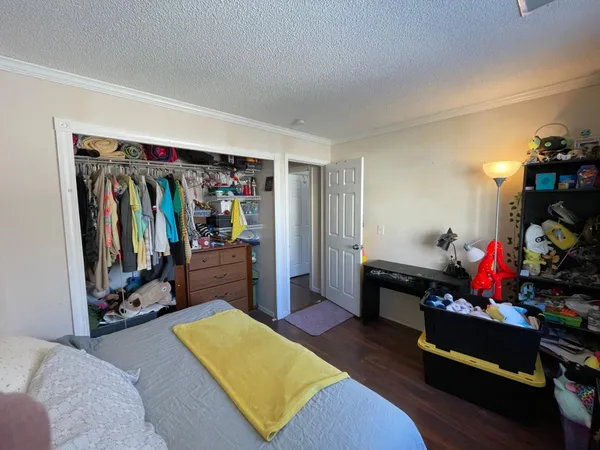 $147,900 | 6536 83rd Court North, Brooklyn Park, MN 55445