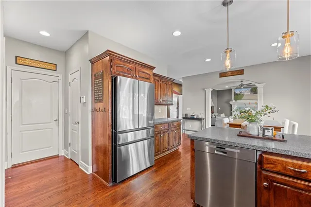 $430,000 | 3920 Southwest Windemere Drive, Lee's Summit, MO 64082