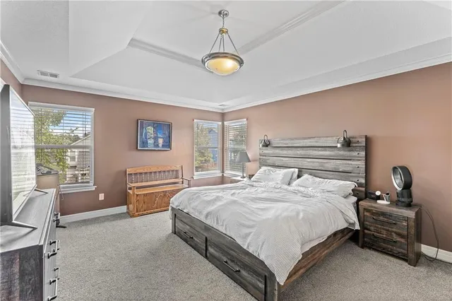 $430,000 | 3920 Southwest Windemere Drive, Lee's Summit, MO 64082