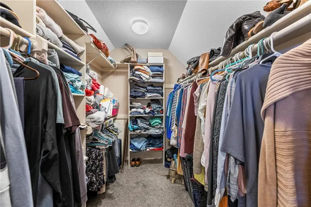 $430,000 | 3920 Southwest Windemere Drive, Lee's Summit, MO 64082