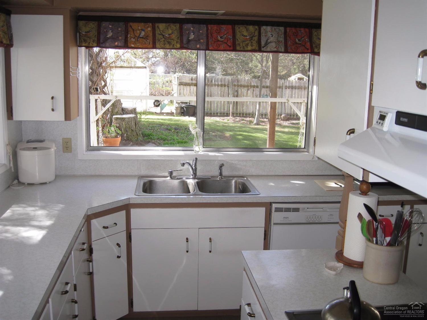 21375 Bear Creek Road Bend, OR 97701 - Photo 12 of 22 Additional Photo