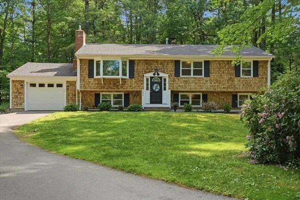 $799,000 | 236 Pine Street, Marshfield, MA 02050