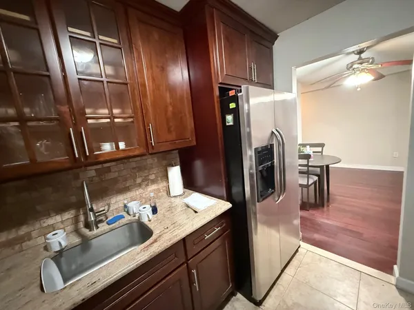 $2,600 | 530 Hudson Avenue, Unit A3, Cedarhurst, NY 11516