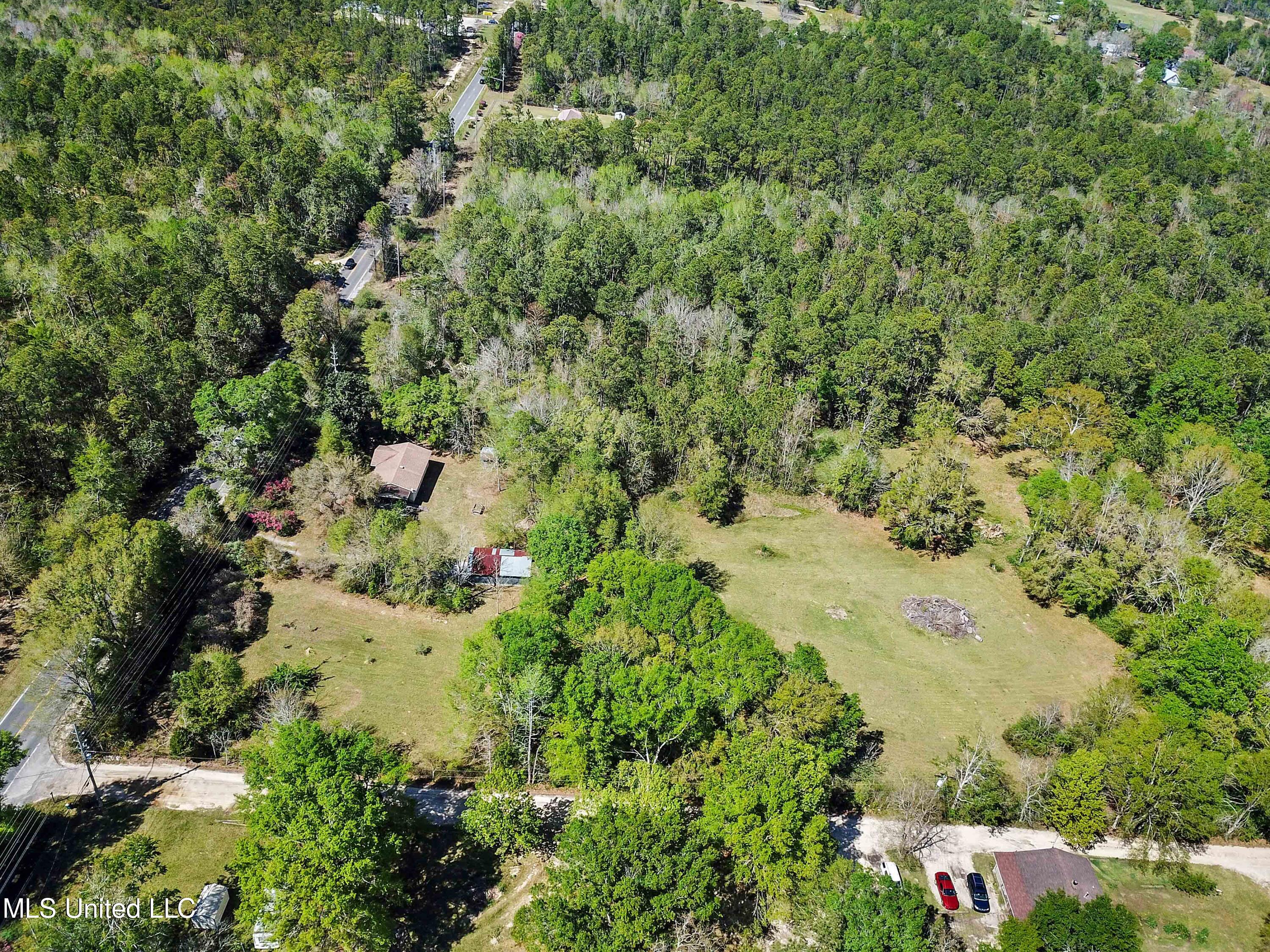 12140 Canal Road Gulfport, MS 39503 - Photo 8 of 19 007