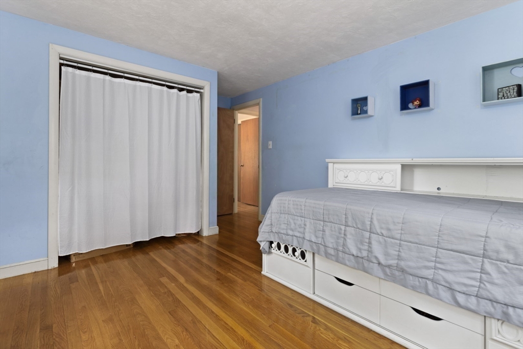 5 Priscilla Road Lynnfield, MA 01940 - Photo 30 of 40 Gallery Image 30
