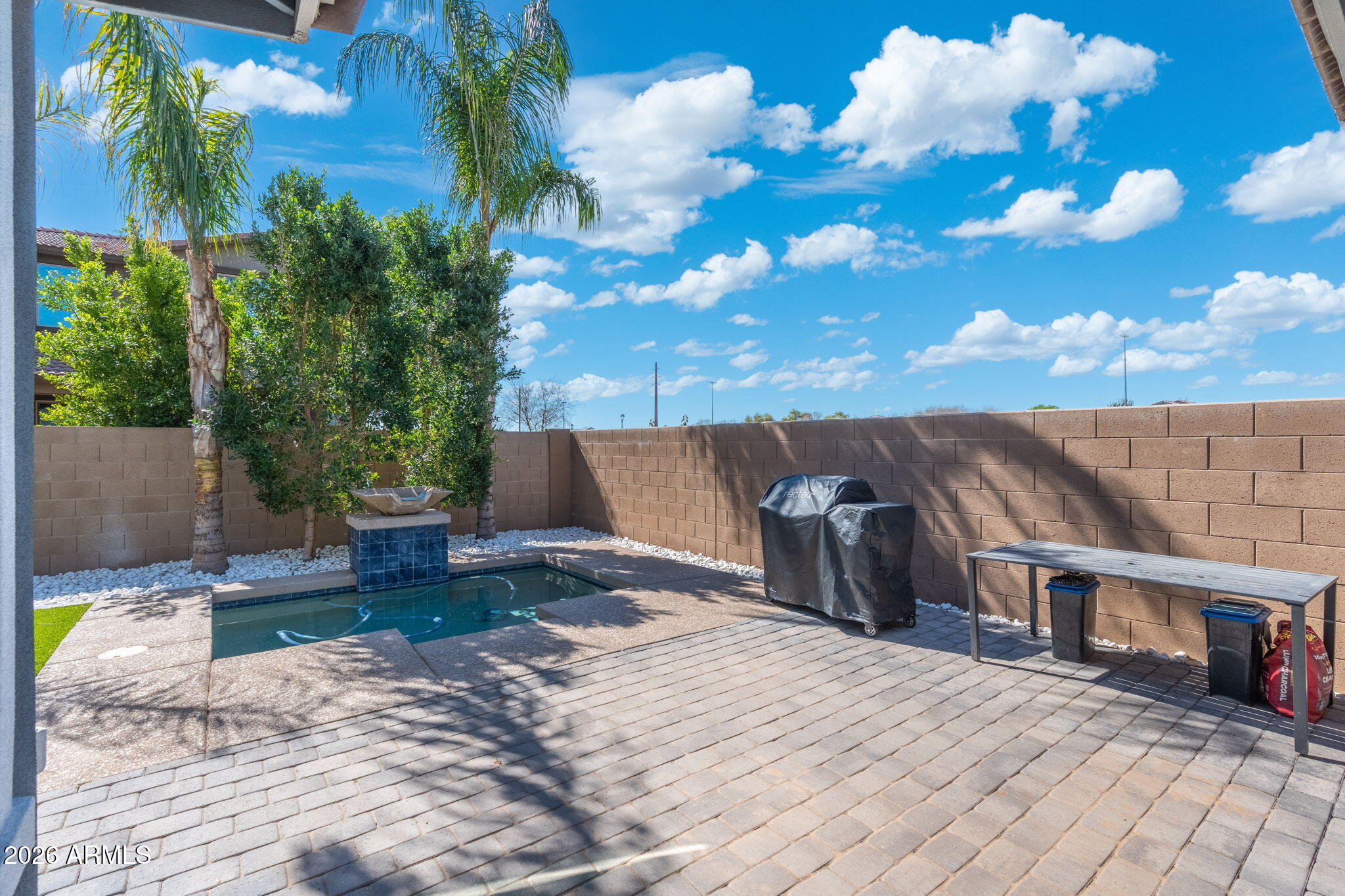 4041 East Amber Lane Gilbert, AZ 85296 - Photo 27 of 31 a view of a backyard of the house