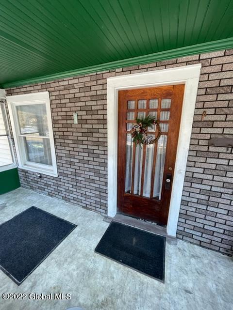 137 Bradford Road Schenectady, NY 12304 - Photo 5 of 40 IMG_7214