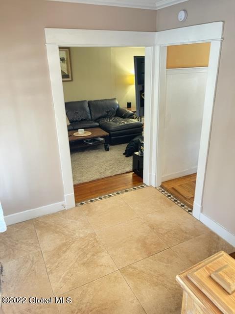 137 Bradford Road Schenectady, NY 12304 - Photo 9 of 40 IMG_7182