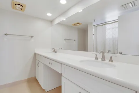 $879,000 | 1748 Jupiter Cove Drive, Unit 417, Jupiter, FL 33469