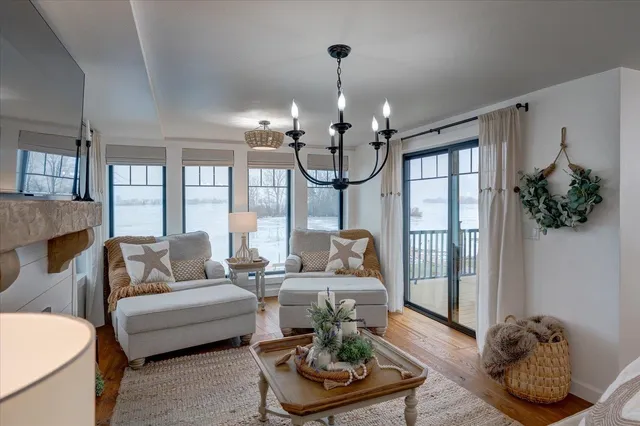 $774,900 | N8595 Sunset Beach Road, Beaver Dam, WI 53916