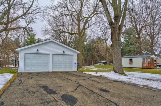 $774,900 | N8595 Sunset Beach Road, Beaver Dam, WI 53916