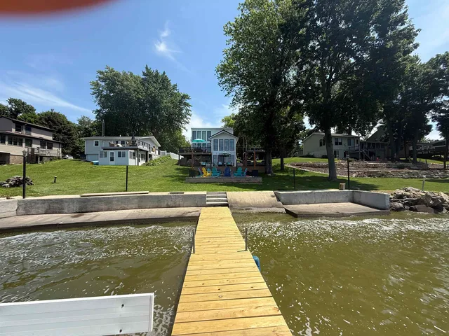 $774,900 | N8595 Sunset Beach Road, Beaver Dam, WI 53916