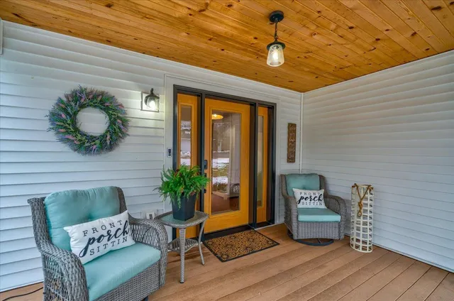 $774,900 | N8595 Sunset Beach Road, Beaver Dam, WI 53916