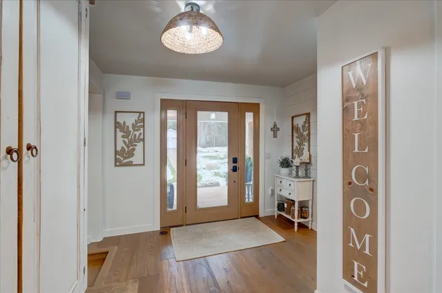 $774,900 | N8595 Sunset Beach Road, Beaver Dam, WI 53916