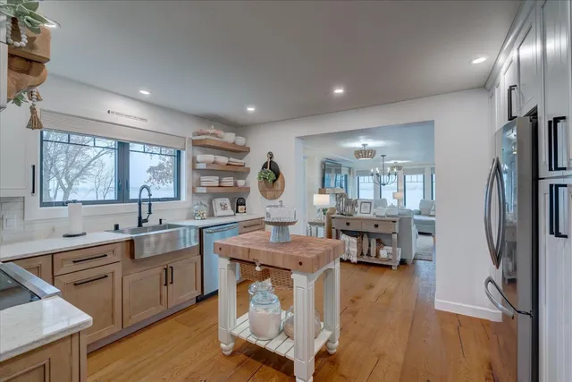 $774,900 | N8595 Sunset Beach Road, Beaver Dam, WI 53916