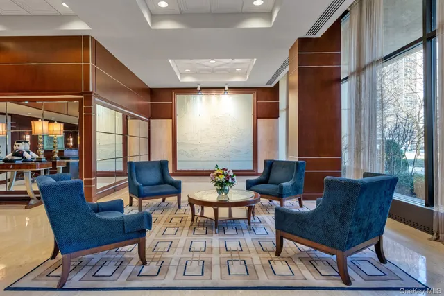 a picture of a park with an bench