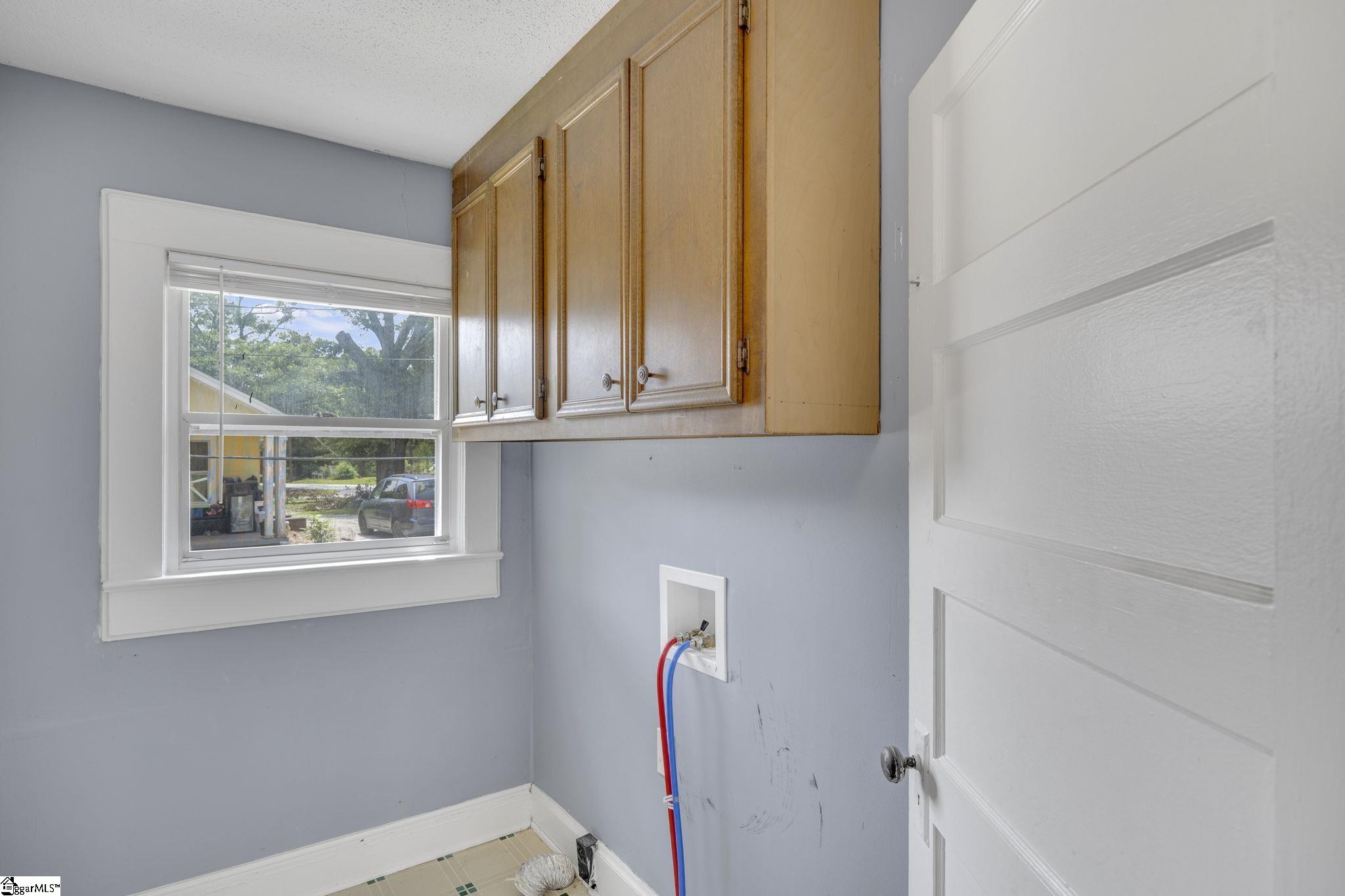 107 West Marion Road Greenville, SC 29617 - Photo 23 of 36