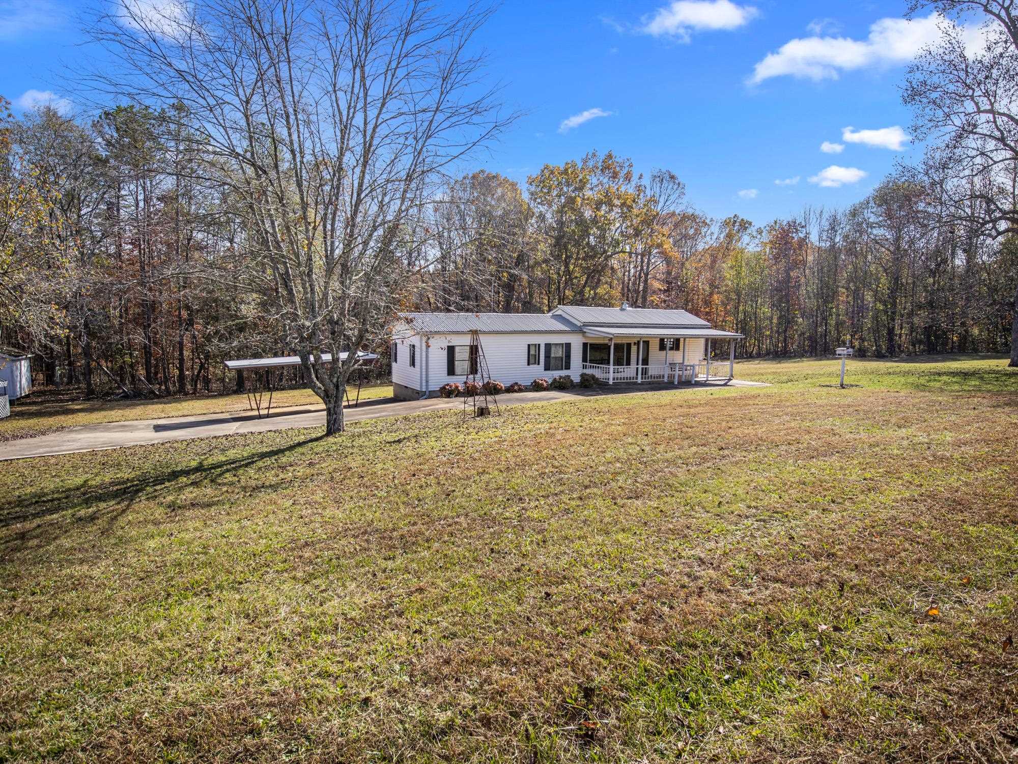 1220 Old Johnson Road Cowpens, SC 29330 - Photo 4 of 24 Gallery Image 4