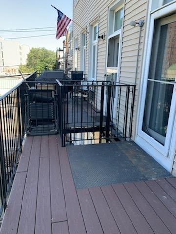 230 Monroe Street, Unit E2RN Hoboken, NJ 07030 - Photo 4 of 9
