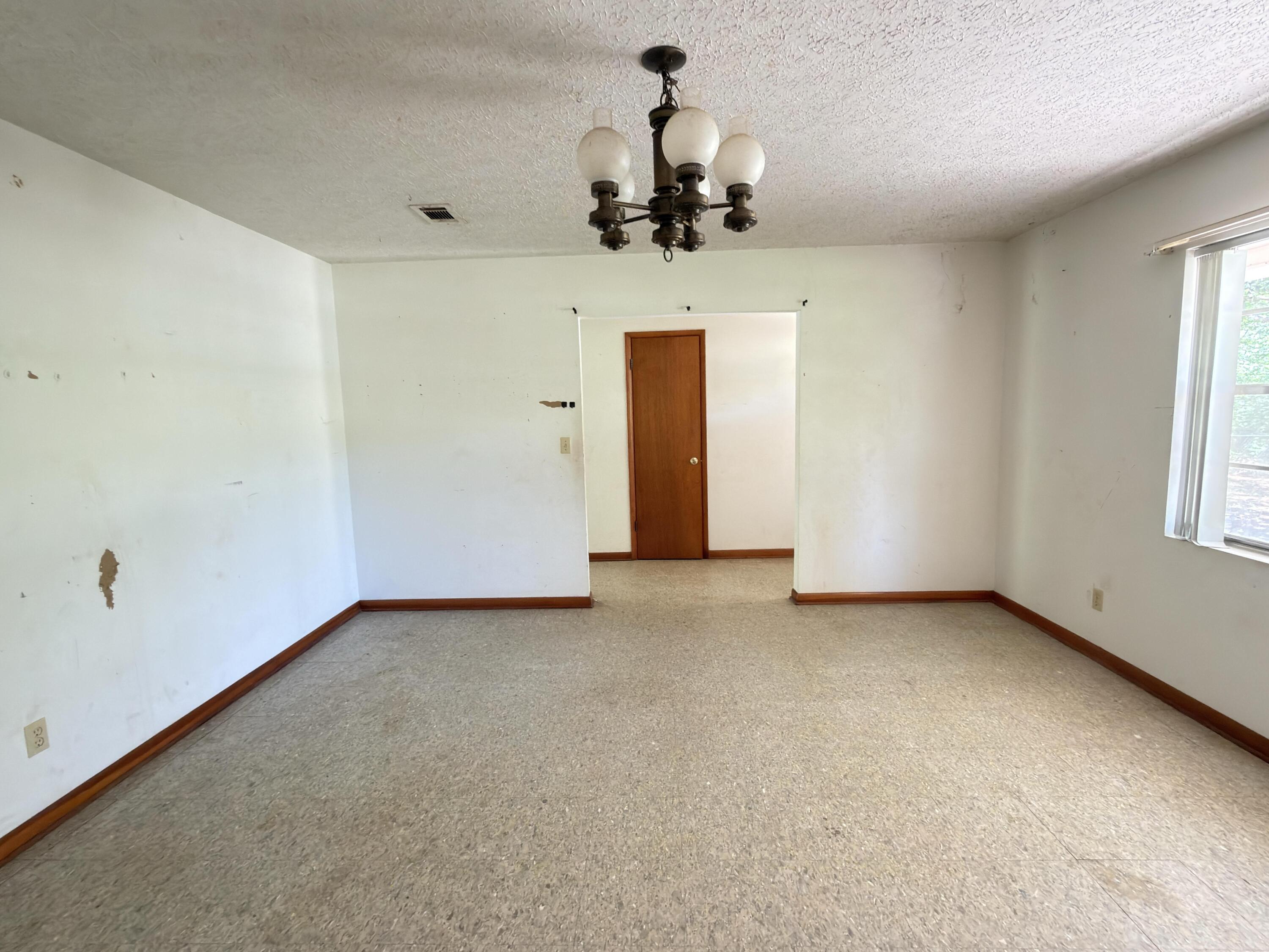 2908 R M Ward Road Ponce de Leon, FL 32455 - Photo 3 of 22 living room view 2