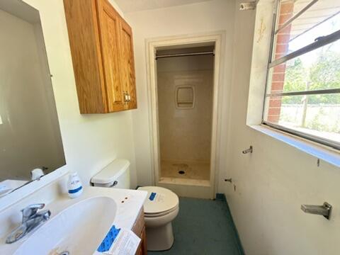 2908 R M Ward Road Ponce de Leon, FL 32455 - Photo 9 of 22 master bath