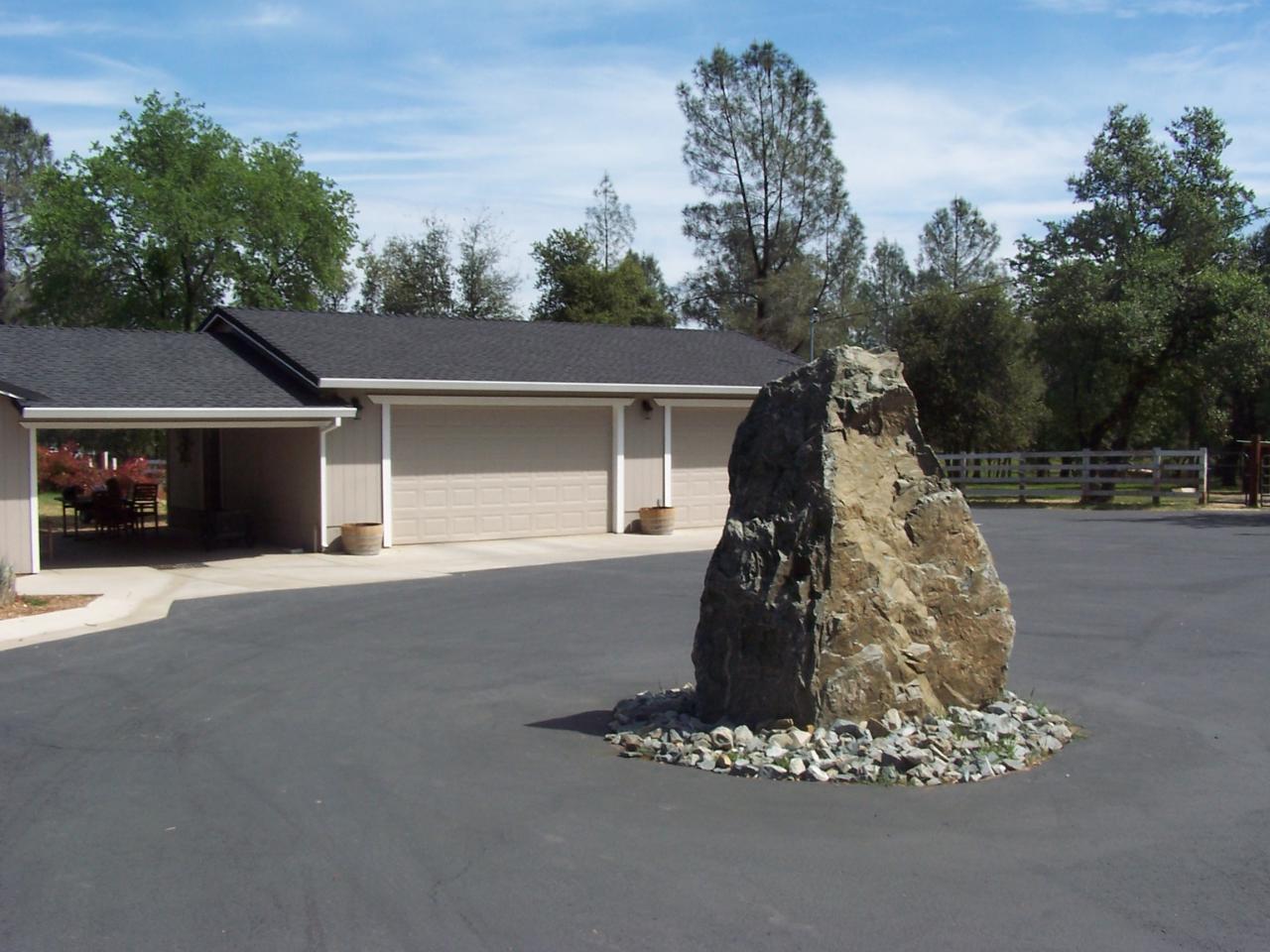 15872 Cloverdale Road Anderson, CA 96007 - Photo 3 of 24 Driveway Center Rock