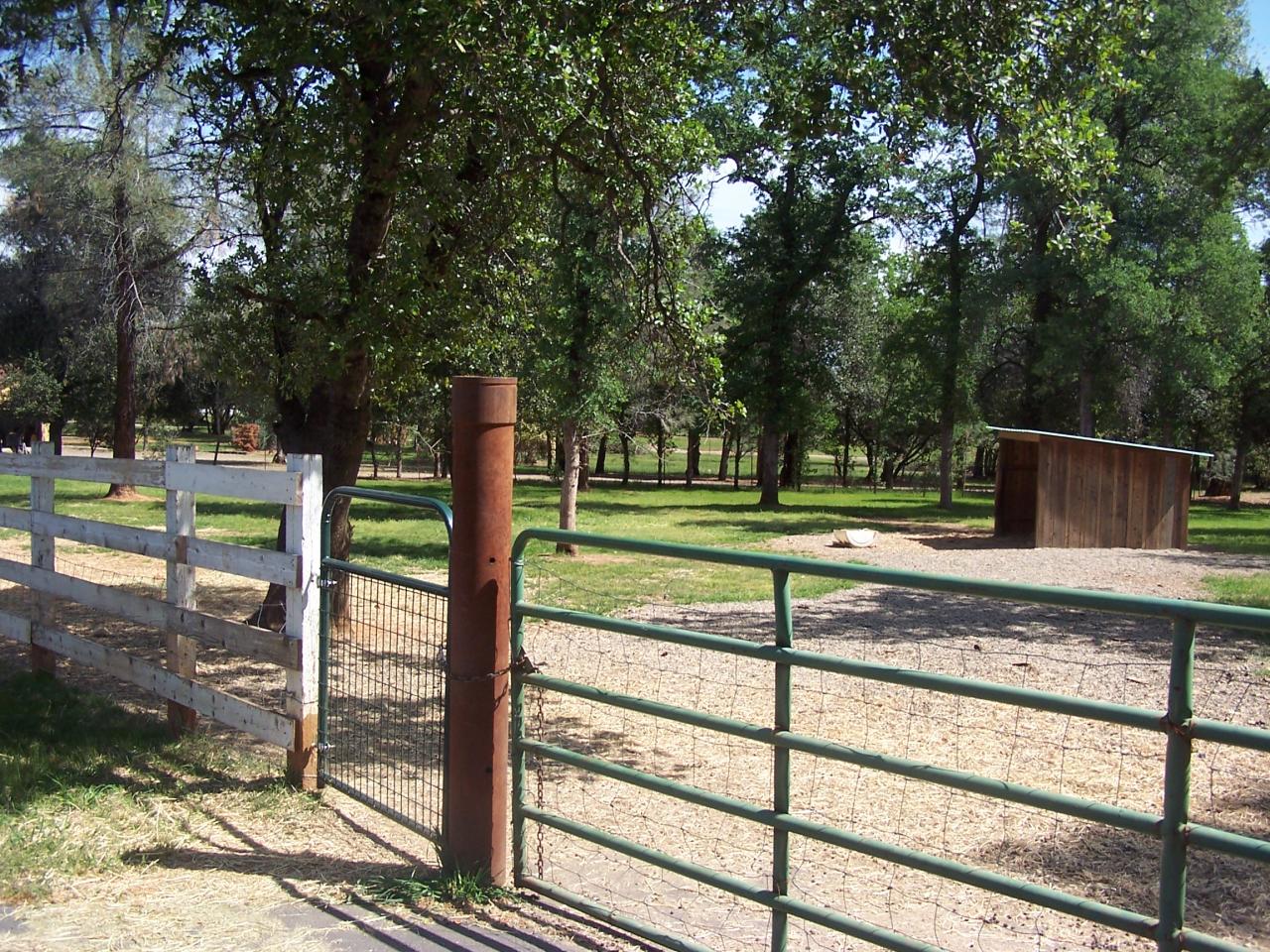 15872 Cloverdale Road Anderson, CA 96007 - Photo 7 of 24 Corral 1