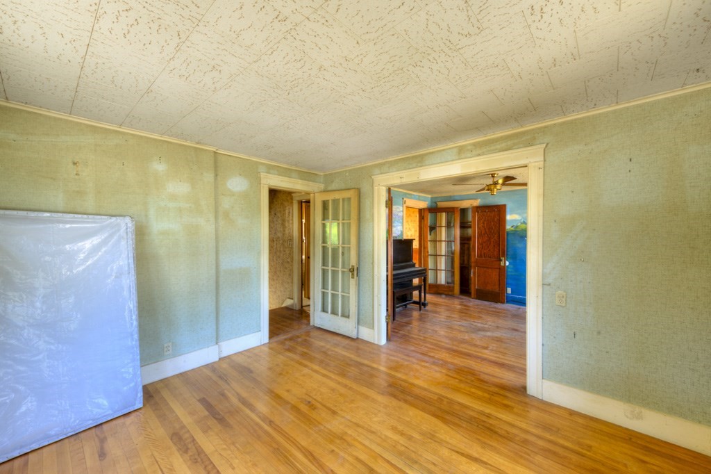 17 Hunnewell Road Worcester, MA 01606 - Photo 20 of 28