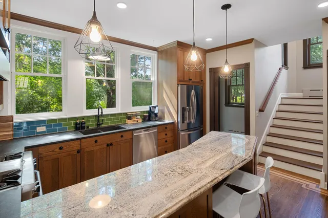 $624,900 | 763 Cherokee Avenue, St. Paul, MN 55107