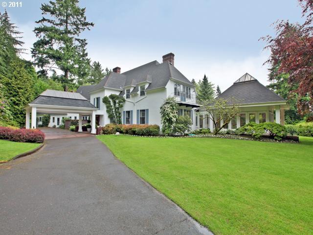 240 Southwest Tryon Hill Road Portland, OR 97219 - Photo 2 of 14 Gallery Image 2