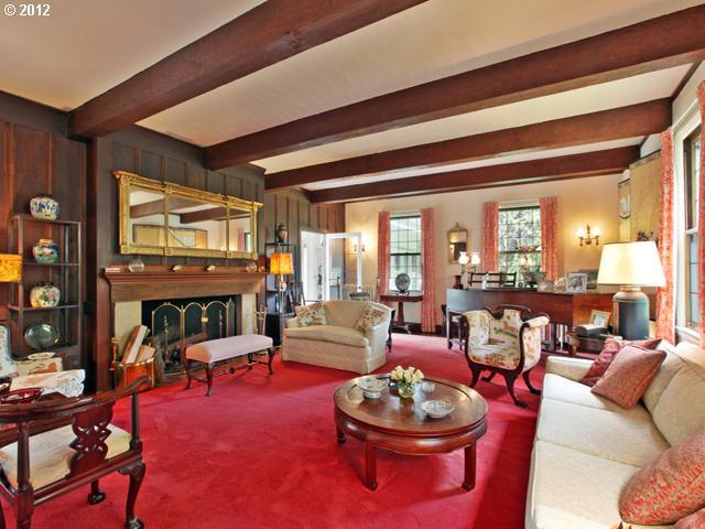 240 Southwest Tryon Hill Road Portland, OR 97219 - Photo 6 of 14 Gallery Image 6