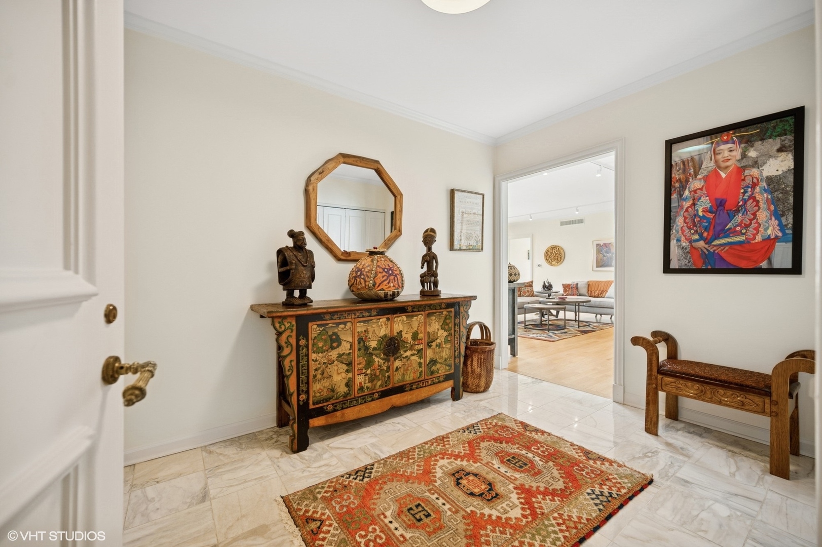 1420 Sheridan Road, Unit 4H Wilmette, IL 60091 - Photo 2 of 15 Gallery Image 2