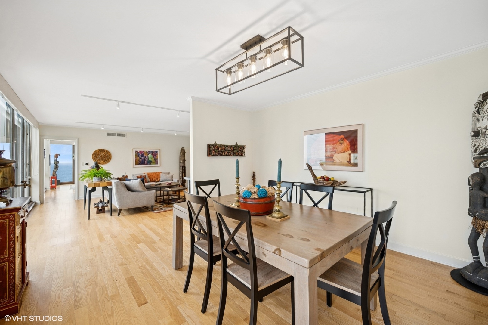 1420 Sheridan Road, Unit 4H Wilmette, IL 60091 - Photo 5 of 15 Gallery Image 5