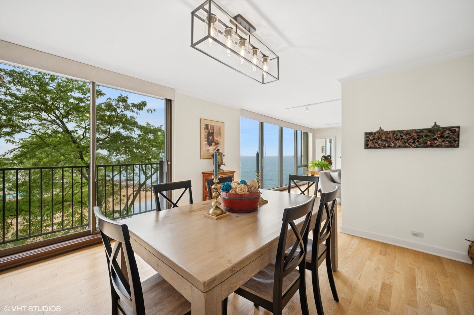1420 Sheridan Road, Unit 4H Wilmette, IL 60091 - Photo 6 of 15 Gallery Image 6