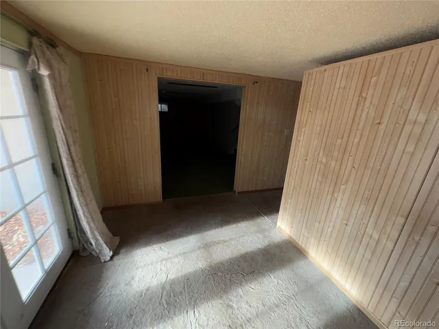 a view of backyard of house