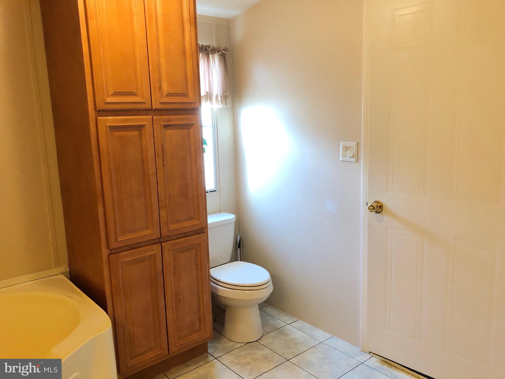 4556 Duffield Road Chambersburg, PA 17202 - Photo 7 of 24 Master Bath