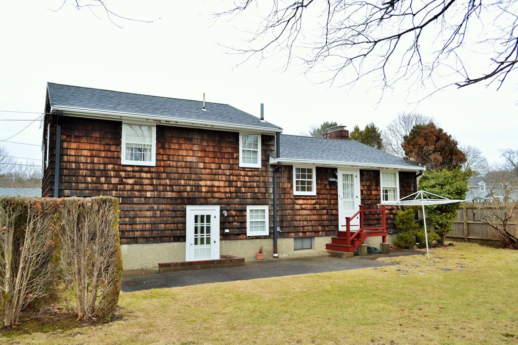 10 Crestline Circle Beverly, MA 01915 - Photo 22 of 22